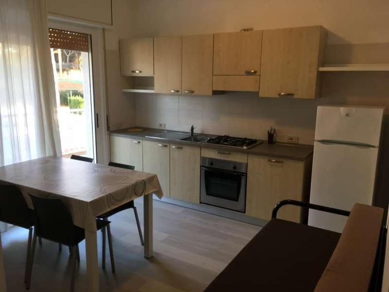 Residences La Rustica & Elite Ераклеа Екстер'єр фото